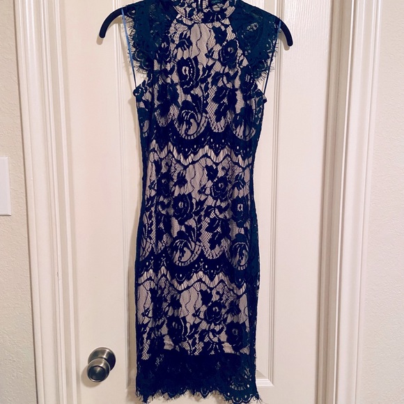 Midnight Romance Lace Sleeveless Cocktail Dress - Picture 1 of 6